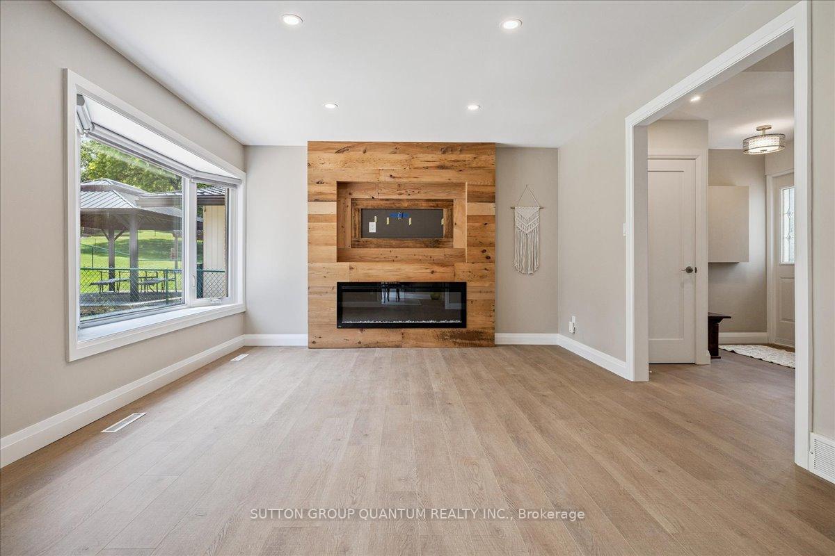 Photo 8 of Unit Unit 1, 18 Pleasant Avenue, Hamilton, Dundas — HOMEH