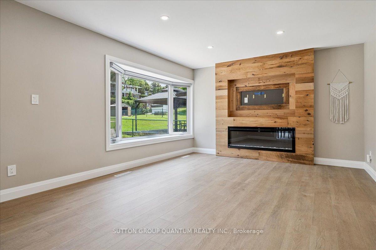 Photo 10 of Unit Unit 1, 18 Pleasant Avenue, Hamilton, Dundas — HOMEH