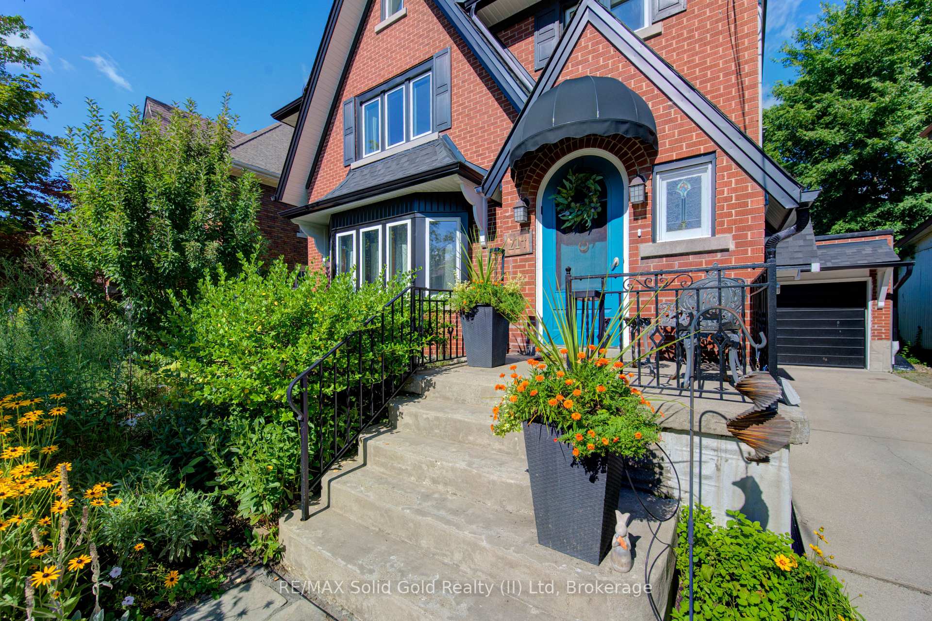 Photo 3 of 214 Lydia Street, Kitchener — HOMEH