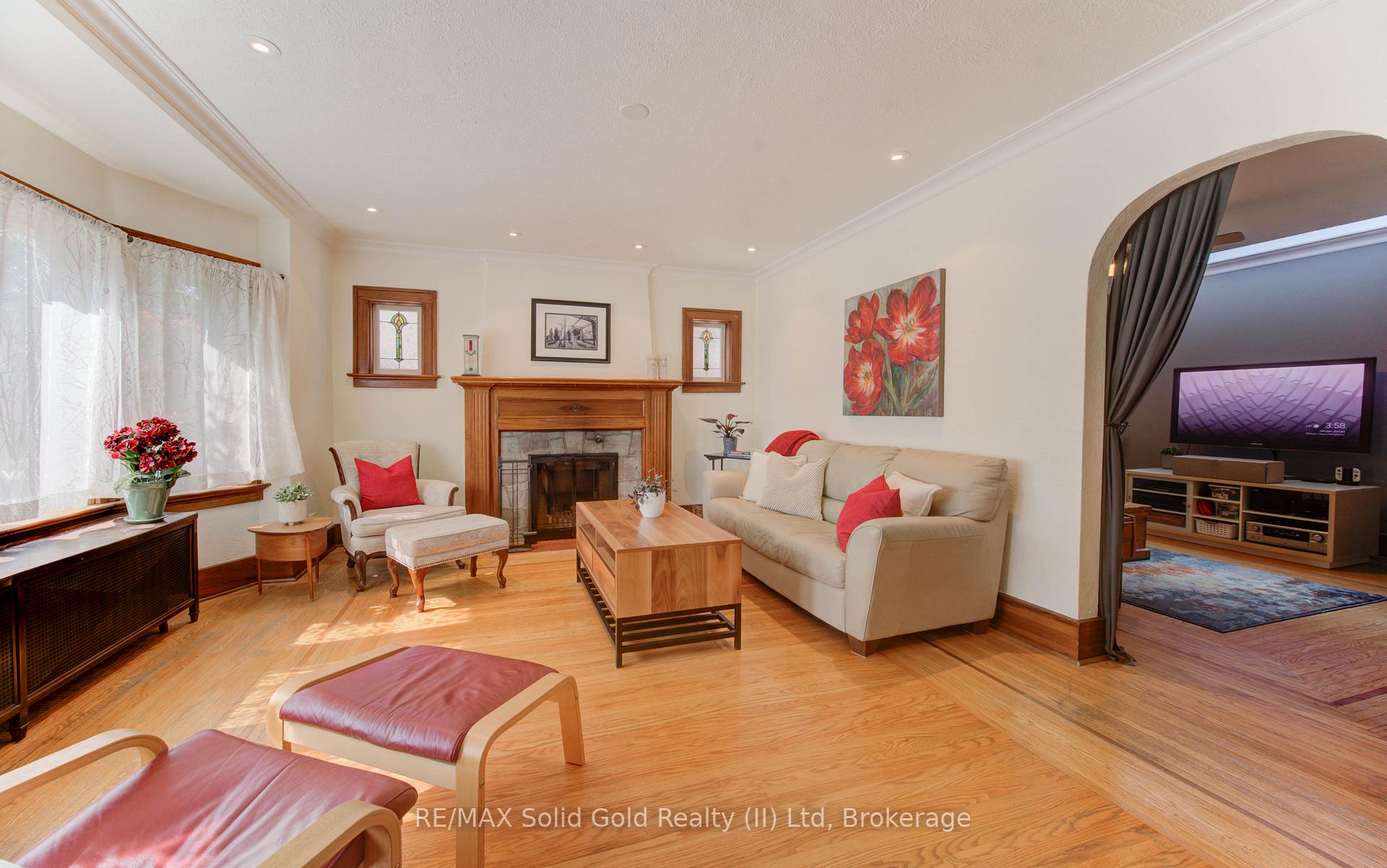 Photo 6 of 214 Lydia Street, Kitchener — HOMEH