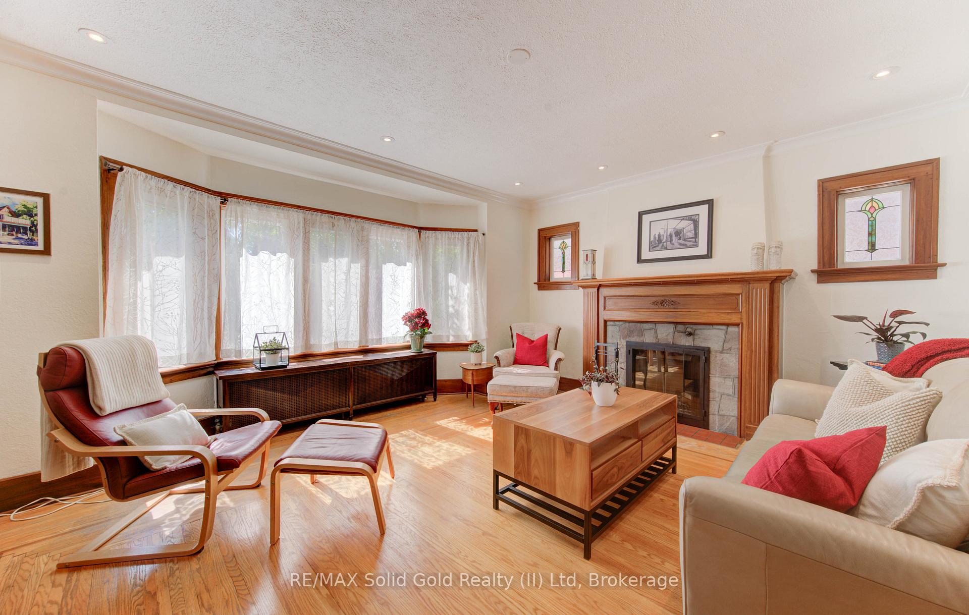 Photo 7 of 214 Lydia Street, Kitchener — HOMEH