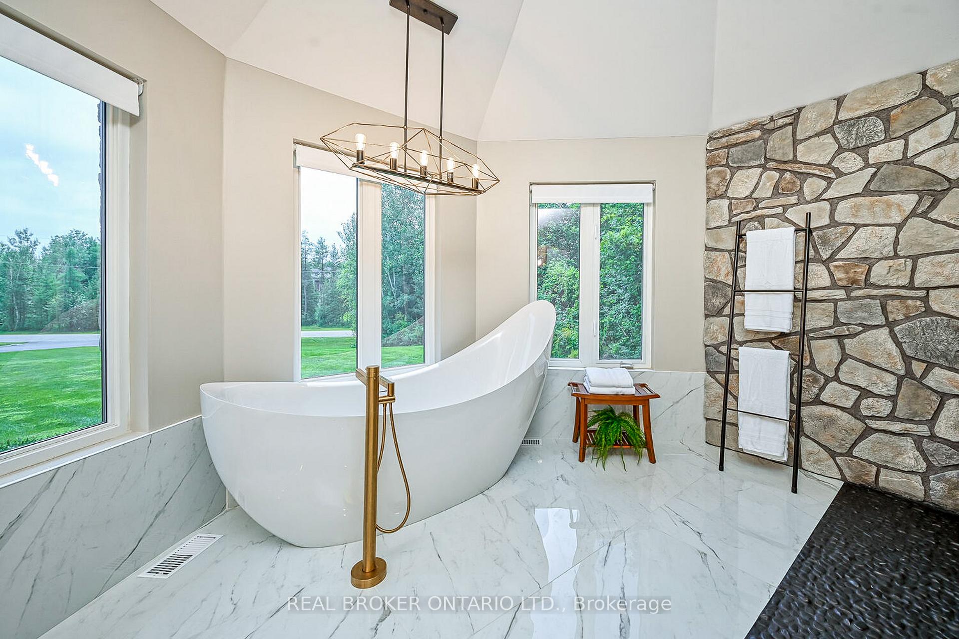 Photo 18 of 6769 Deer Run Place N, Ottawa, Rideau Twp S of Reg Rd 6 W of Mccordick Rd. — HOMEH