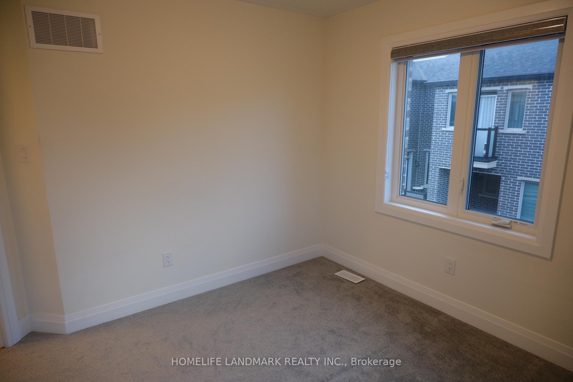 Photo 11 of 111 Thomas Frisby Jr Crescent, Markham, Rural Markham — HOMEH