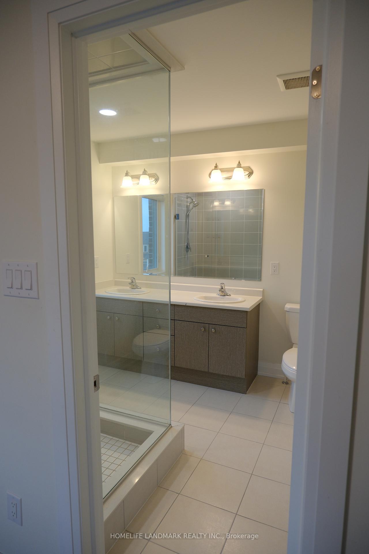 Photo 13 of 111 Thomas Frisby Jr Crescent, Markham, Rural Markham — HOMEH
