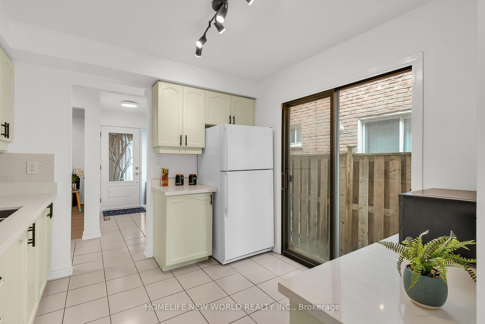 Photo 24 of 23 Avalon Road, Markham, Milliken Mills West — HOMEH