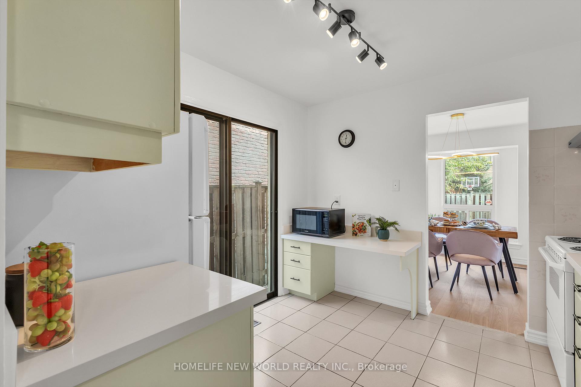 Photo 25 of 23 Avalon Road, Markham, Milliken Mills West — HOMEH