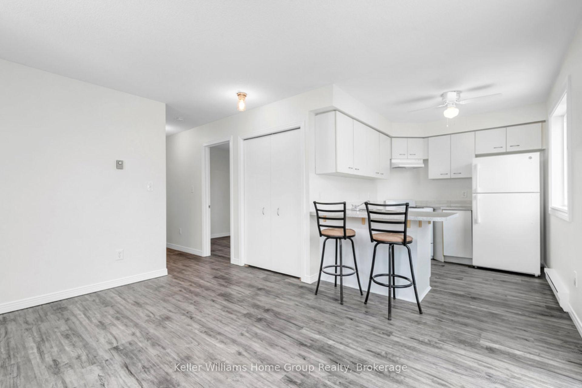 Front of 77 Lancaster Street W