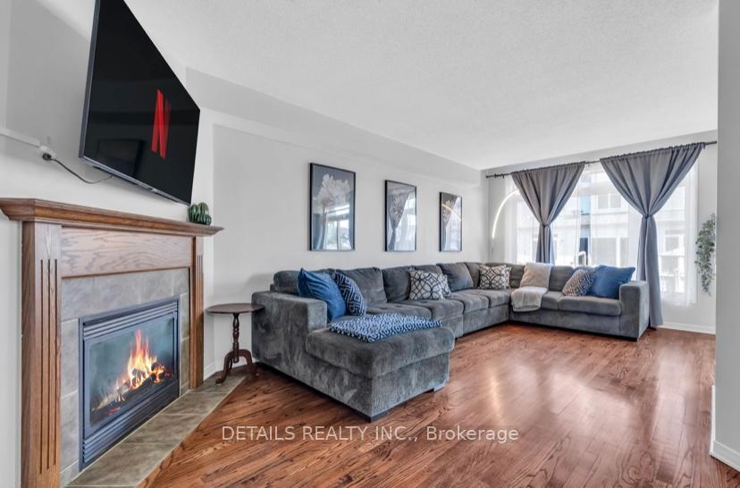 Photo 5 of 303 Brigitta Street, Ottawa, Kanata - Emerald Meadows/Trailwest — HOMEH