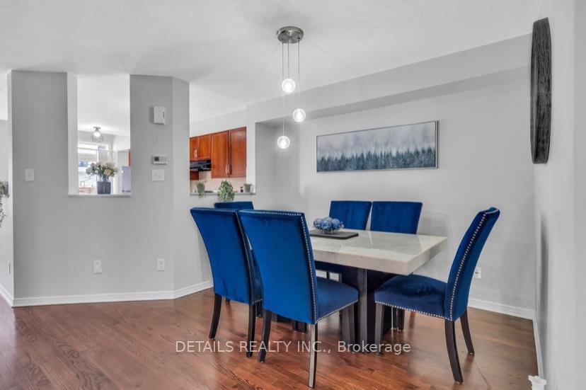 Photo 11 of 303 Brigitta Street, Ottawa, Kanata - Emerald Meadows/Trailwest — HOMEH