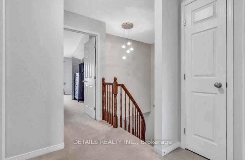 Photo 16 of 303 Brigitta Street, Ottawa, Kanata - Emerald Meadows/Trailwest — HOMEH
