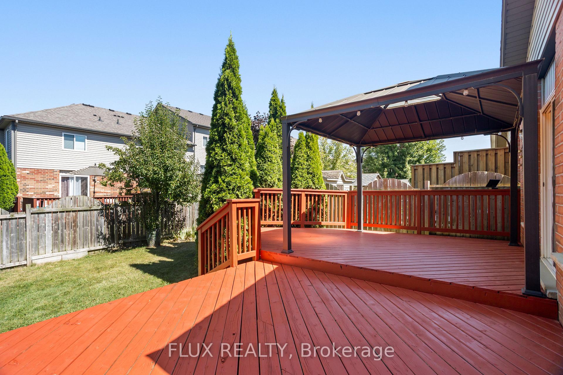 Photo 41 of 2 Donnenwerth Drive, Kitchener — HOMEH