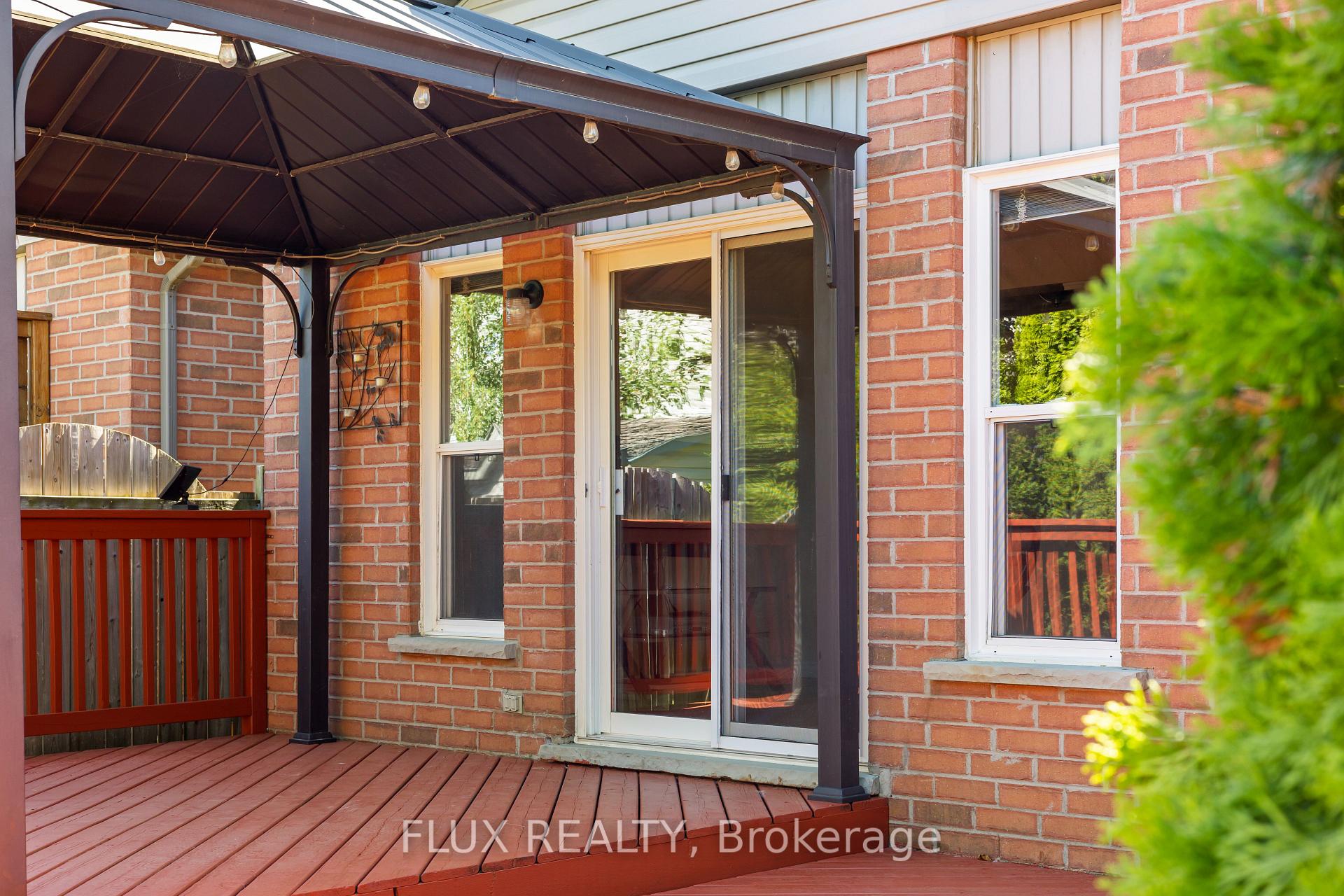 Photo 44 of 2 Donnenwerth Drive, Kitchener — HOMEH