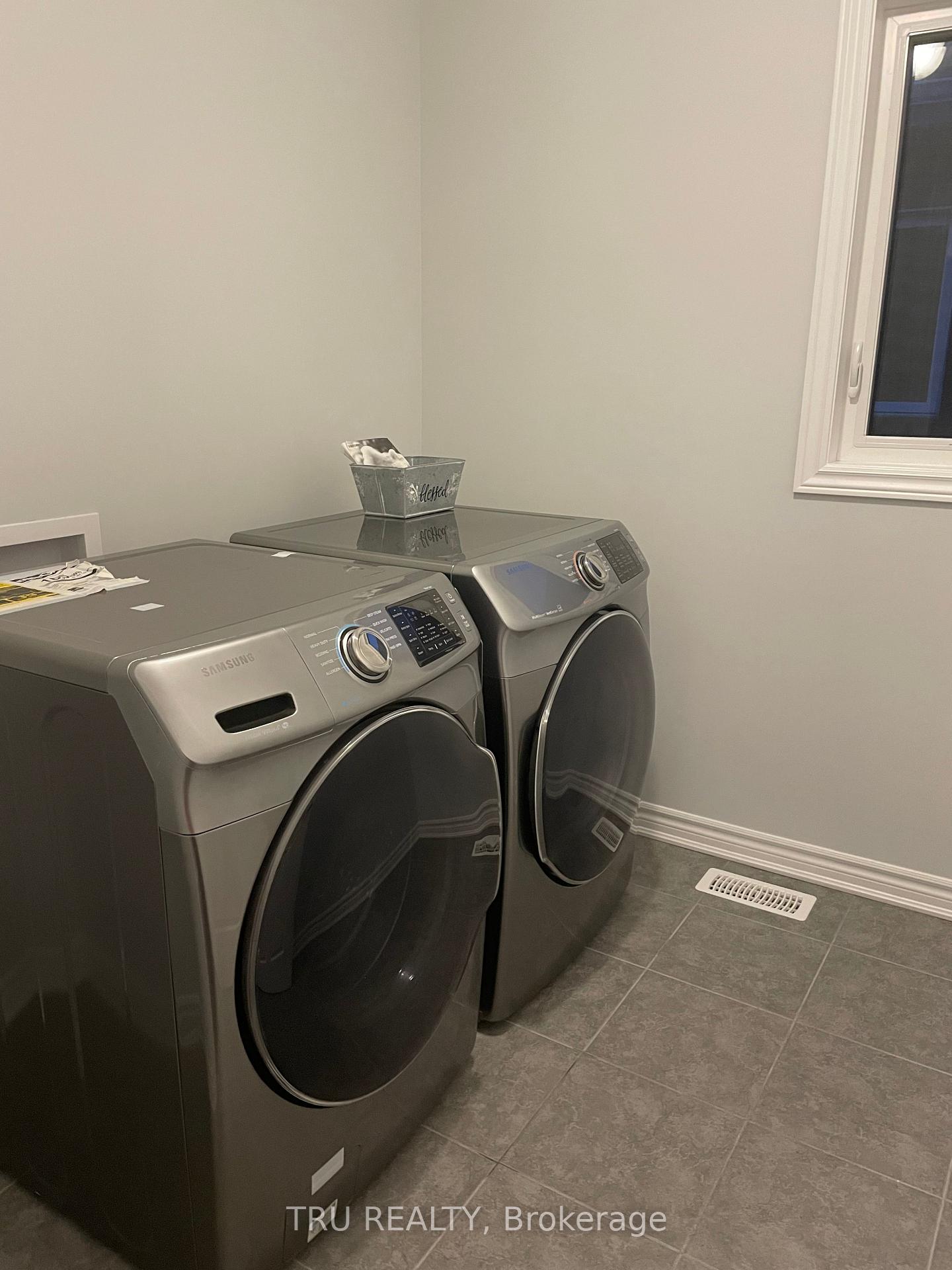 Photo 21 of 151 Pictou Crescent, Ottawa, Kanata - Emerald Meadows/Trailwest — HOMEH