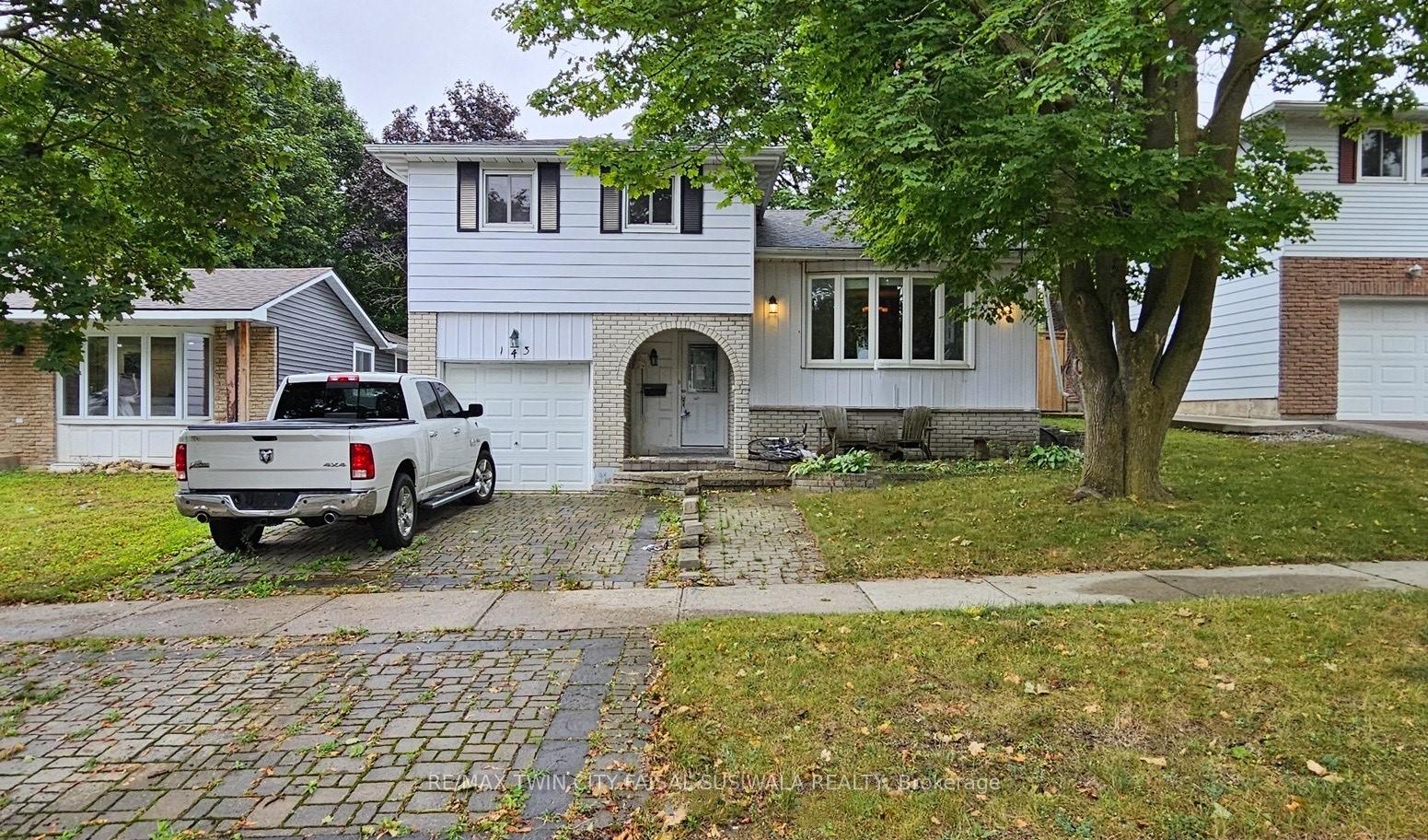 Photo 1 of 143 Brookside Crescent, Kitchener — HOMEH