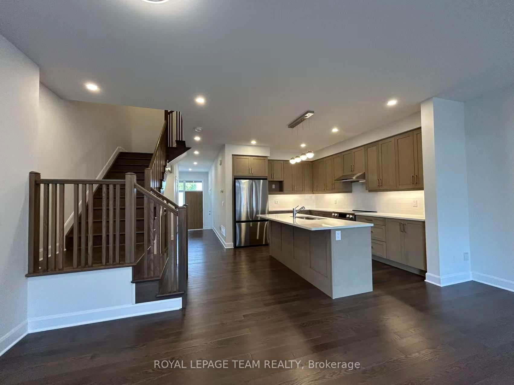 Photo 12 of 1302 Whitlow Grass Way, Ottawa, Kanata - Morgan's Grant/South March — HOMEH