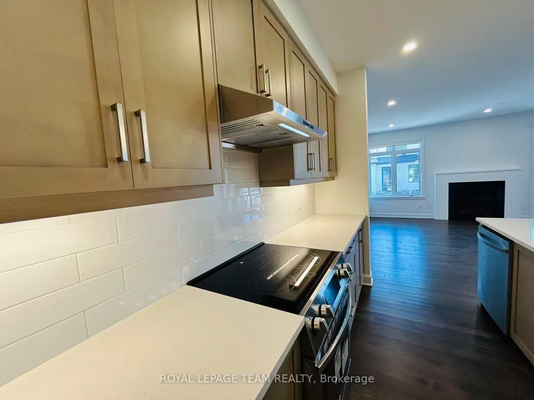 Photo 16 of 1302 Whitlow Grass Way, Ottawa, Kanata - Morgan's Grant/South March — HOMEH
