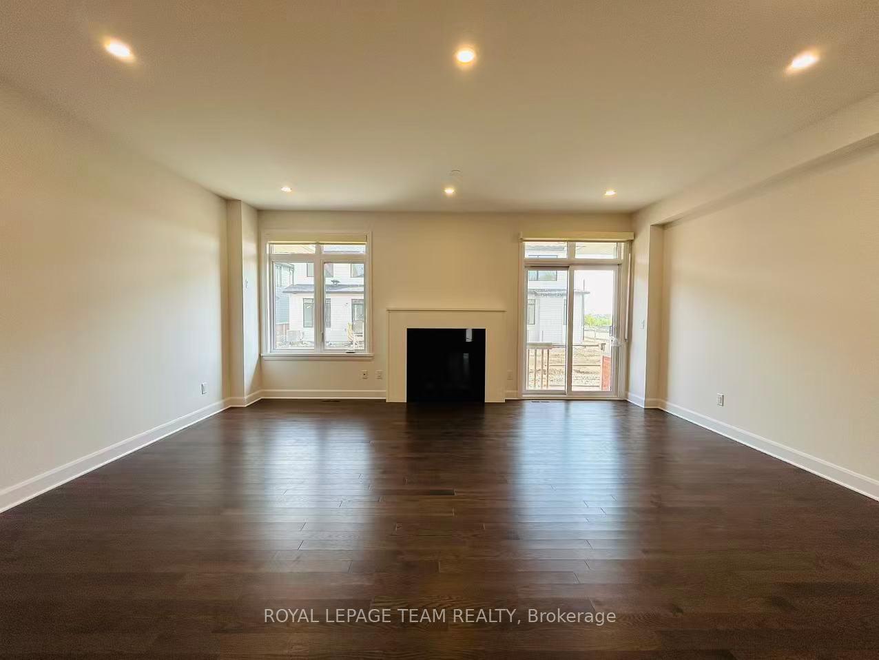Photo 23 of 1302 Whitlow Grass Way, Ottawa, Kanata - Morgan's Grant/South March — HOMEH