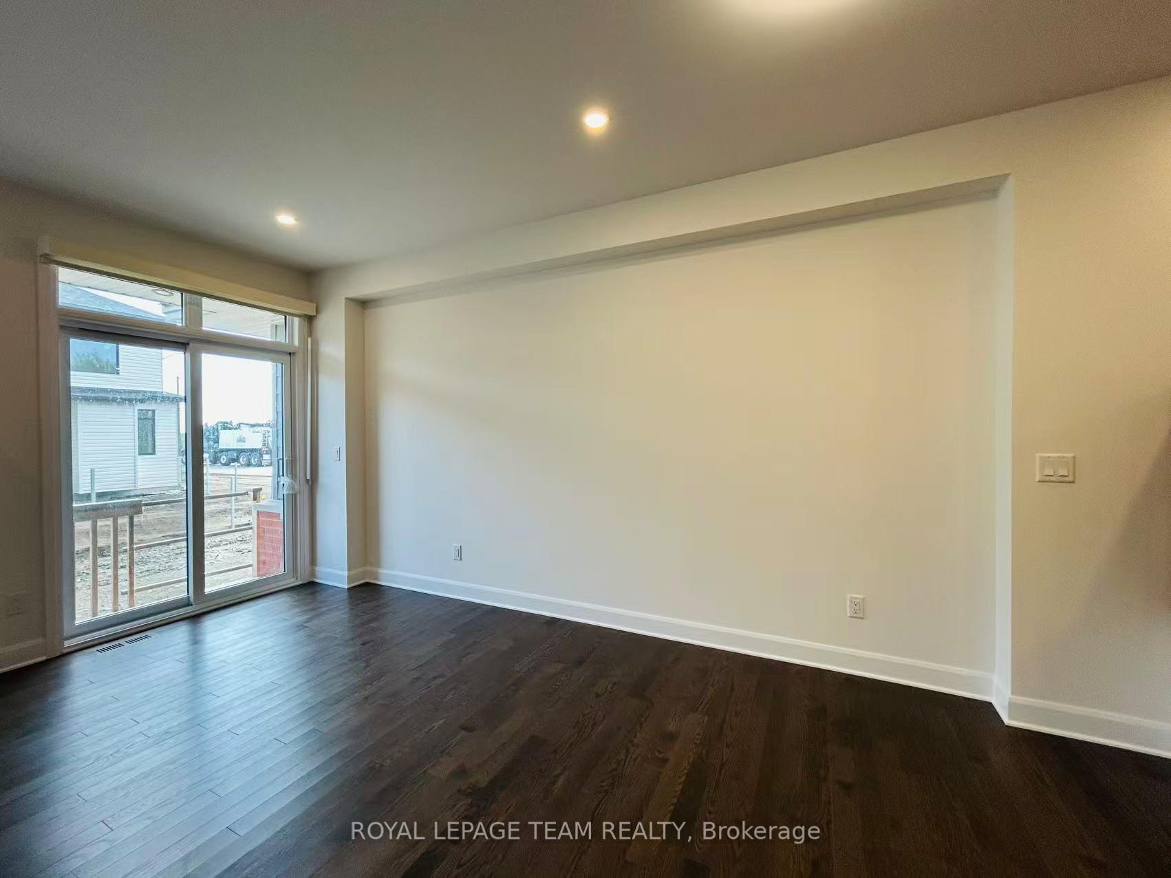 Photo 27 of 1302 Whitlow Grass Way, Ottawa, Kanata - Morgan's Grant/South March — HOMEH