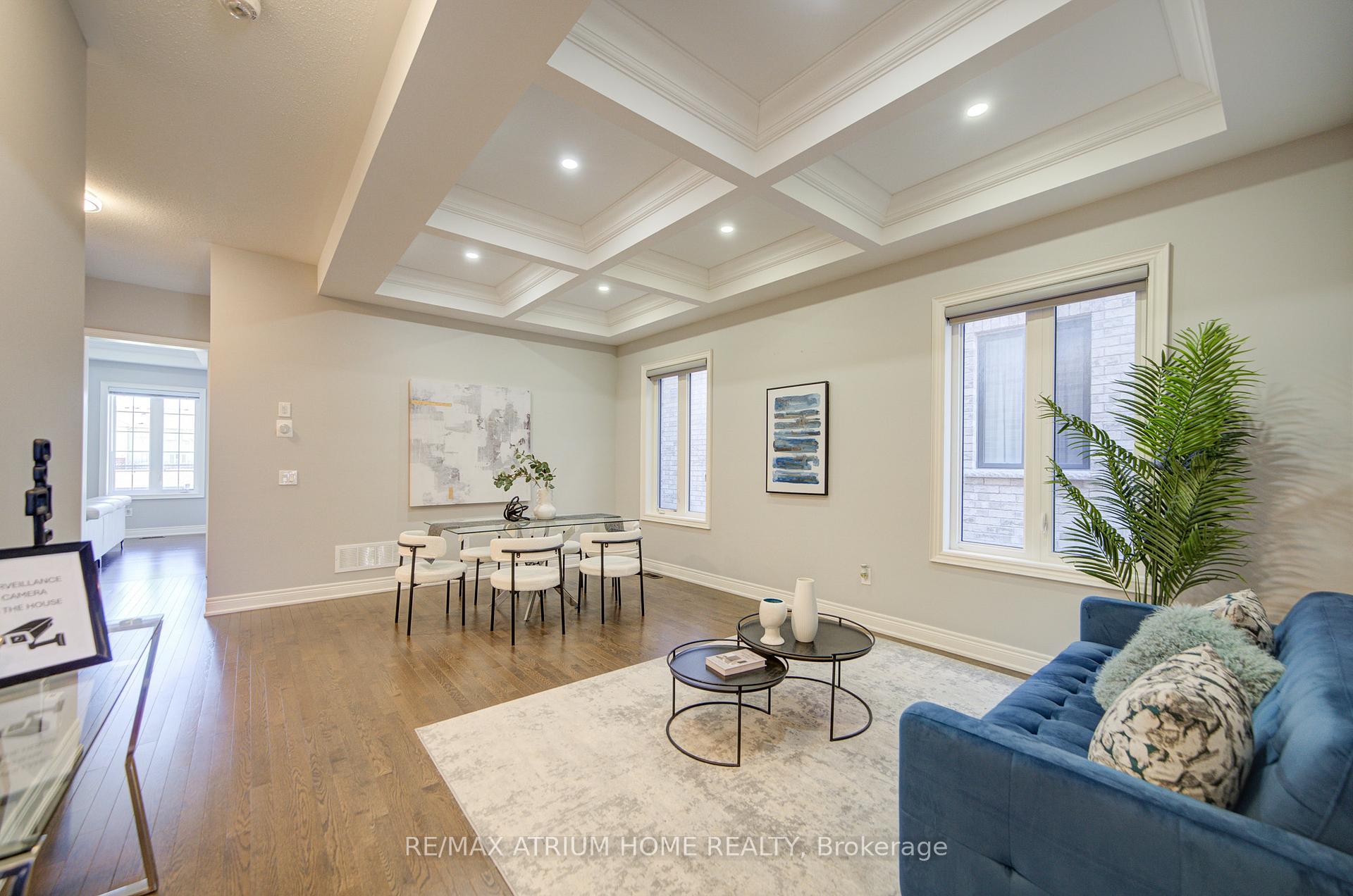 Photo 8 of 127 Maple Ridge Crescent, Markham, Greensborough — HOMEH