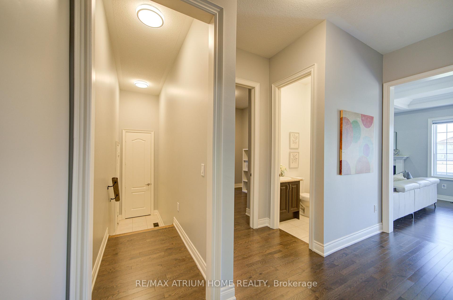 Photo 11 of 127 Maple Ridge Crescent, Markham, Greensborough — HOMEH