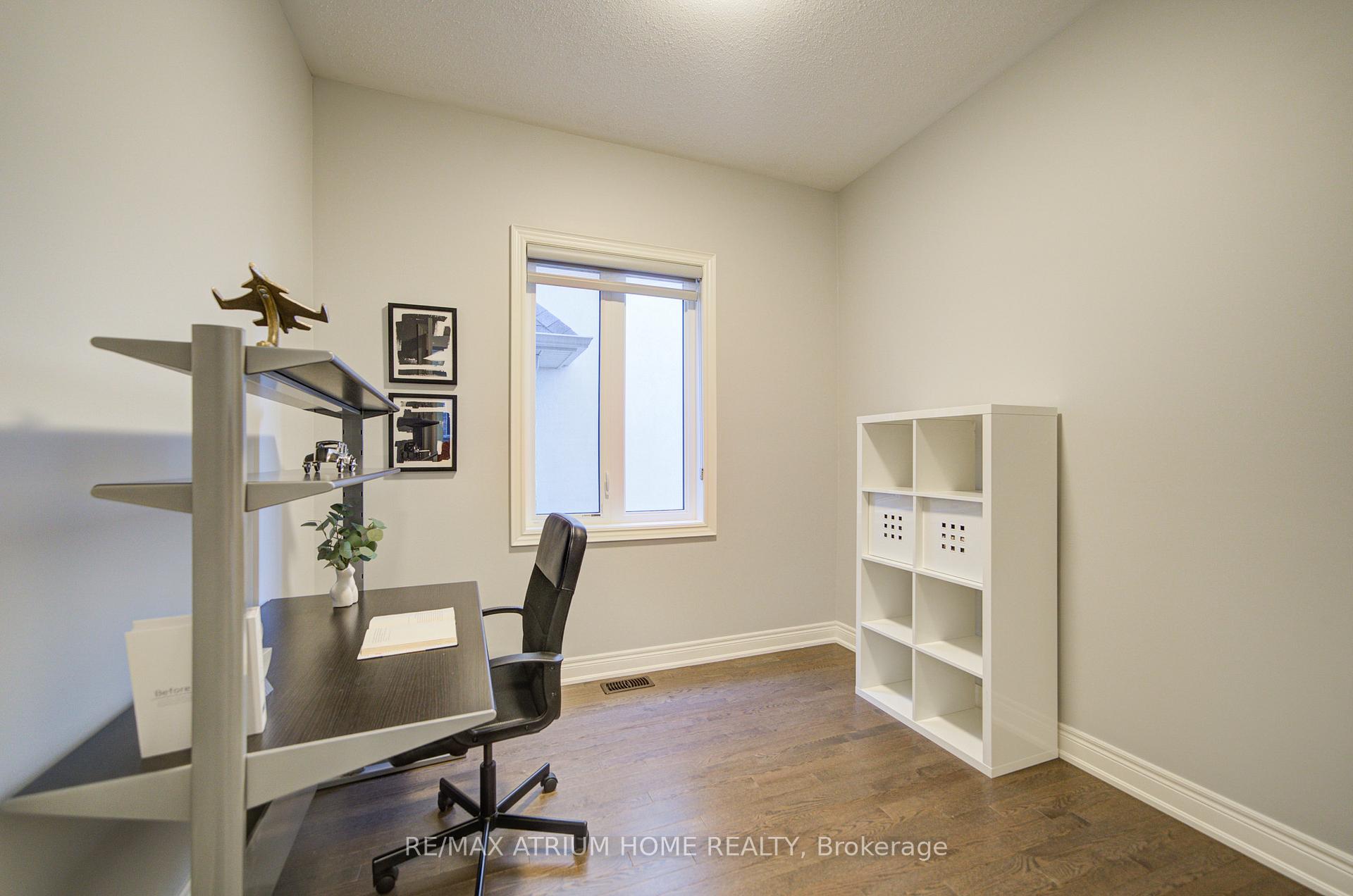Photo 15 of 127 Maple Ridge Crescent, Markham, Greensborough — HOMEH
