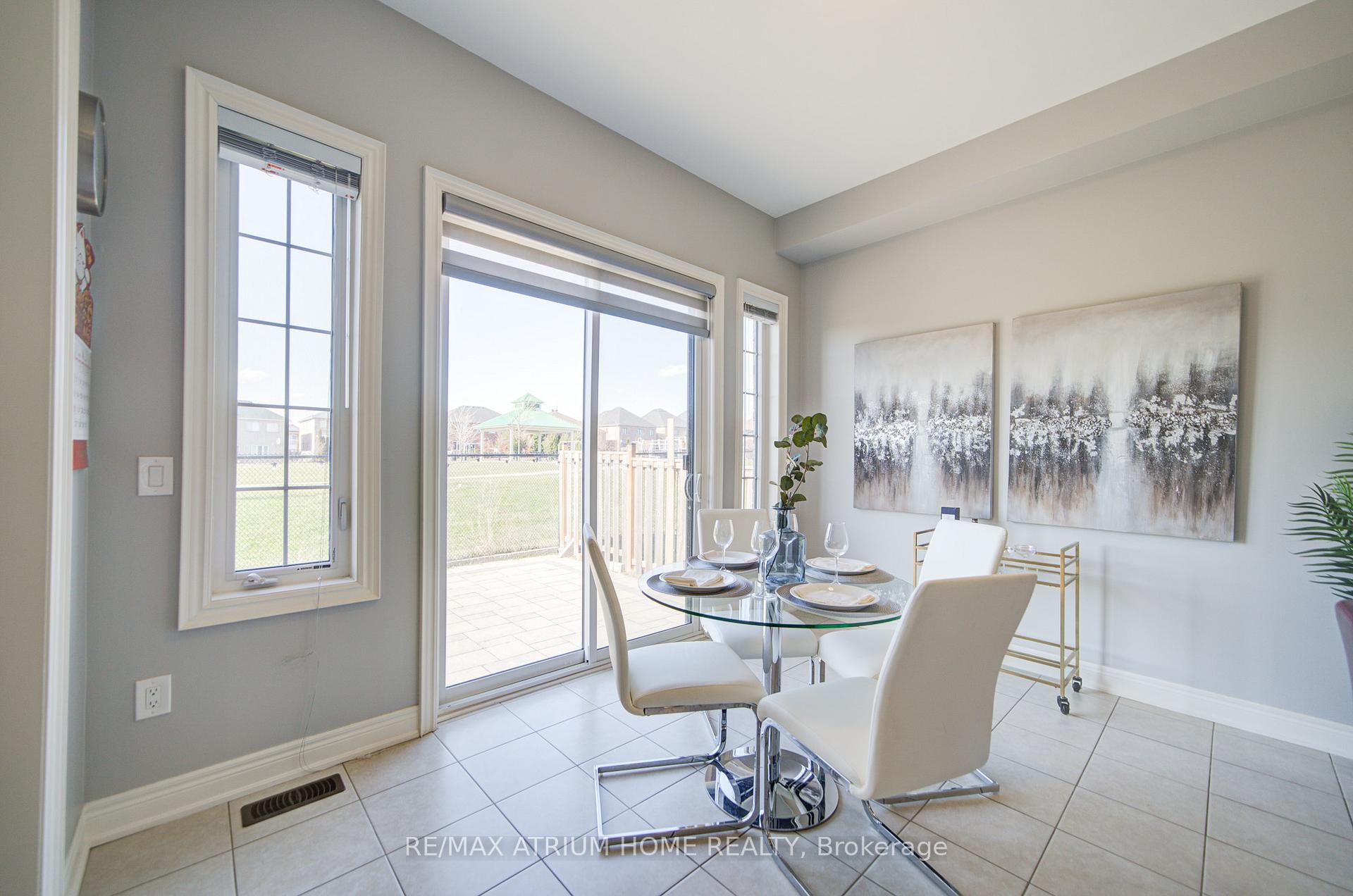 Photo 20 of 127 Maple Ridge Crescent, Markham, Greensborough — HOMEH