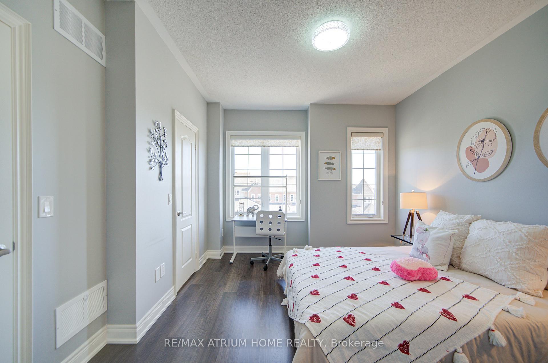 Photo 32 of 127 Maple Ridge Crescent, Markham, Greensborough — HOMEH