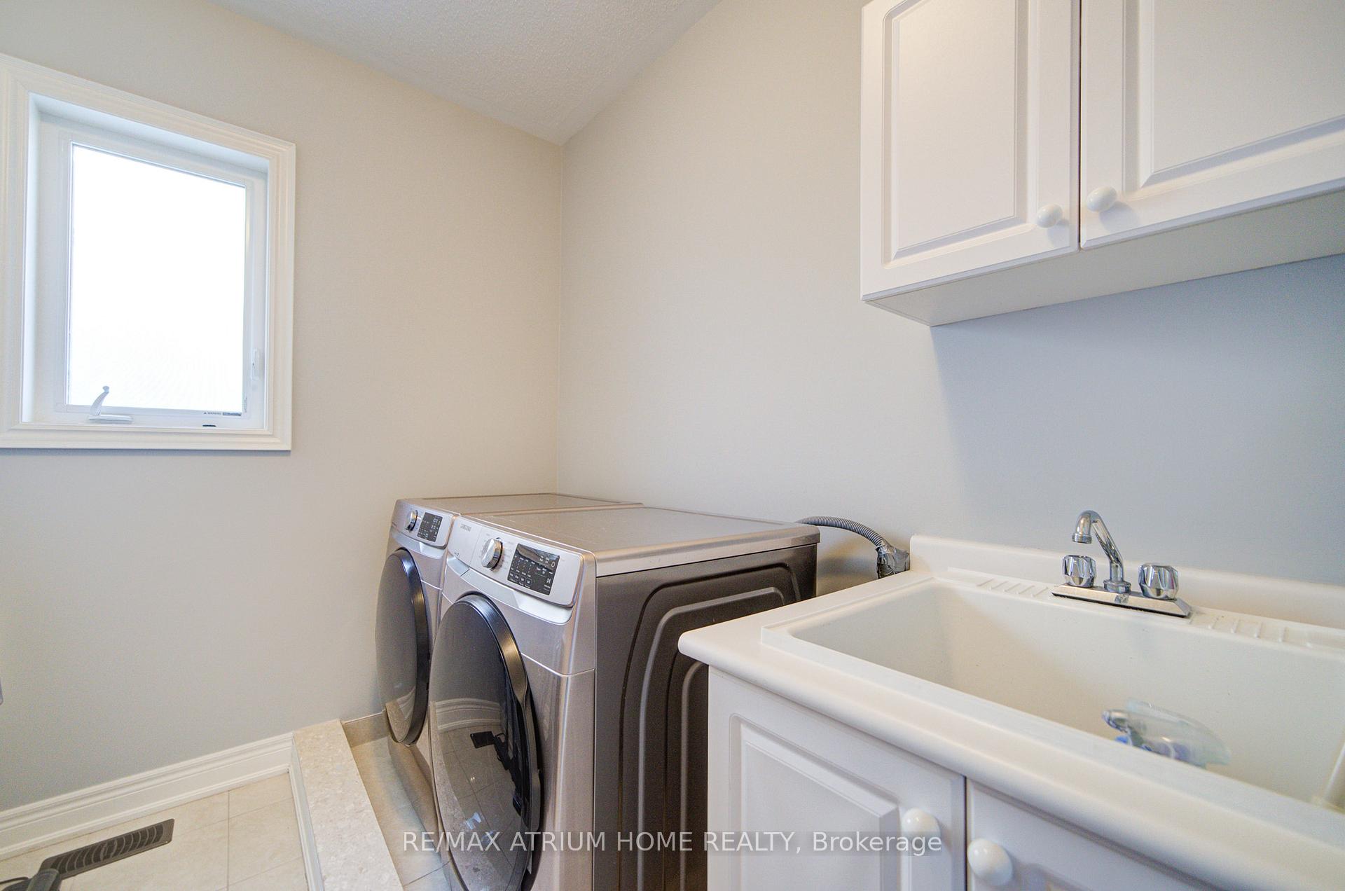 Photo 43 of 127 Maple Ridge Crescent, Markham, Greensborough — HOMEH