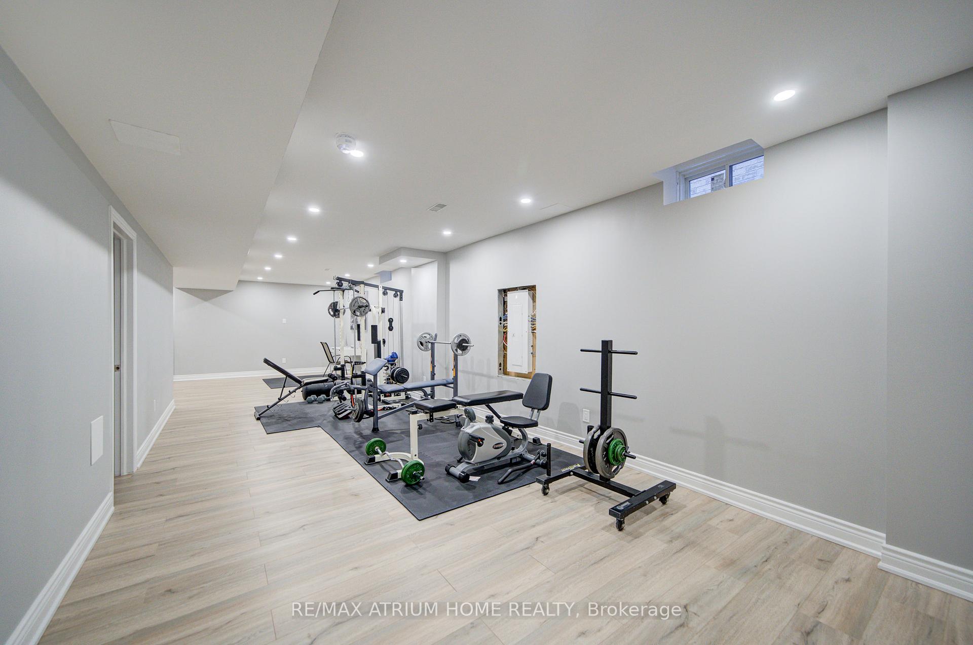 Photo 45 of 127 Maple Ridge Crescent, Markham, Greensborough — HOMEH