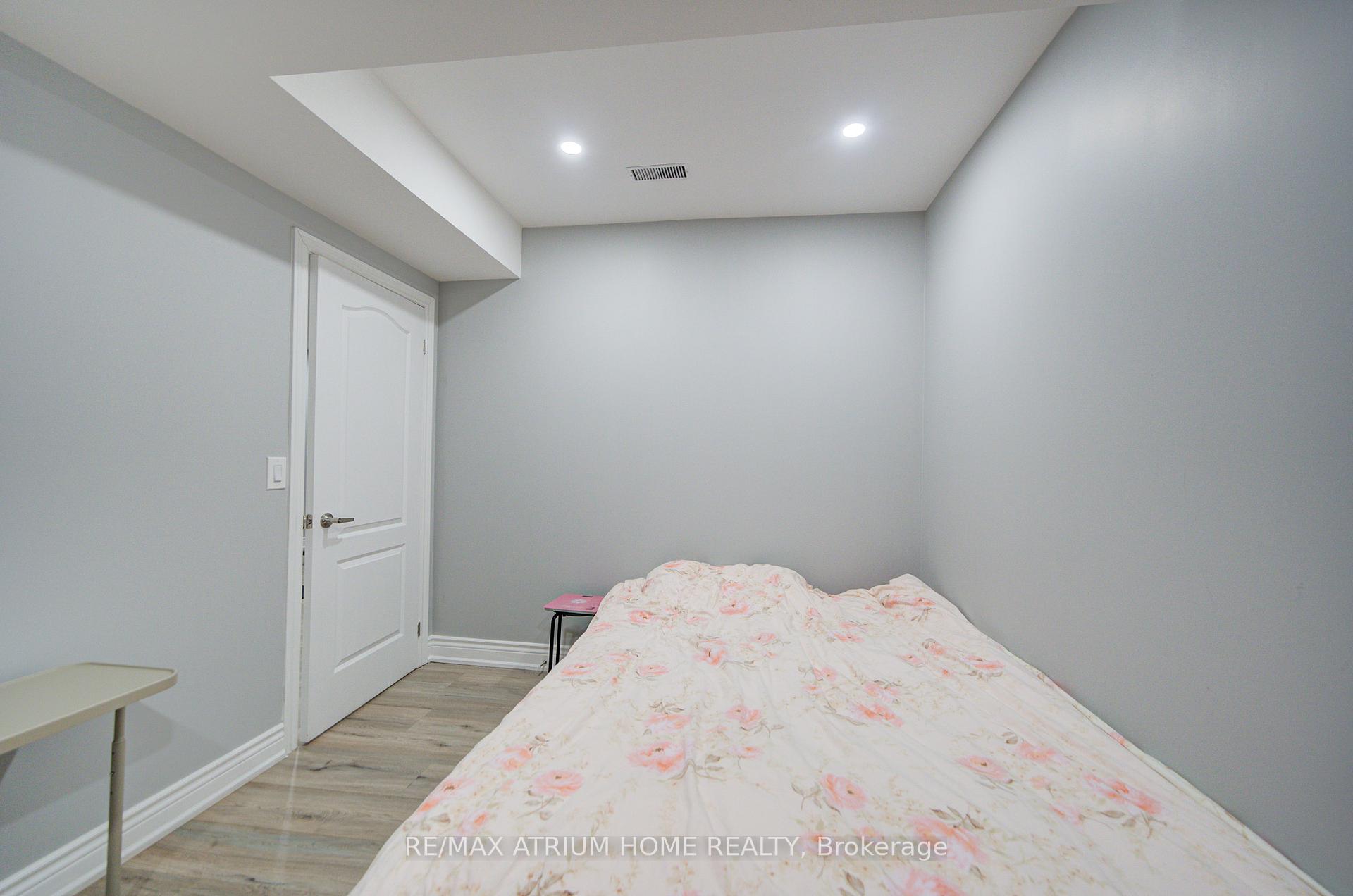 Photo 46 of 127 Maple Ridge Crescent, Markham, Greensborough — HOMEH