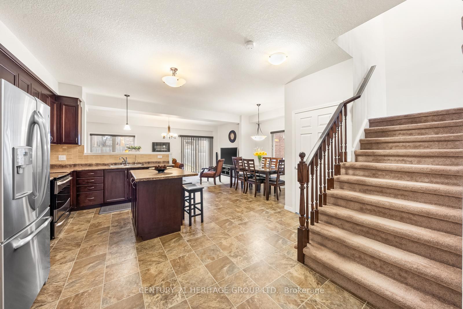 Photo 6 of 382 Woodbine Avenue, Kitchener, Huron Park — HOMEH