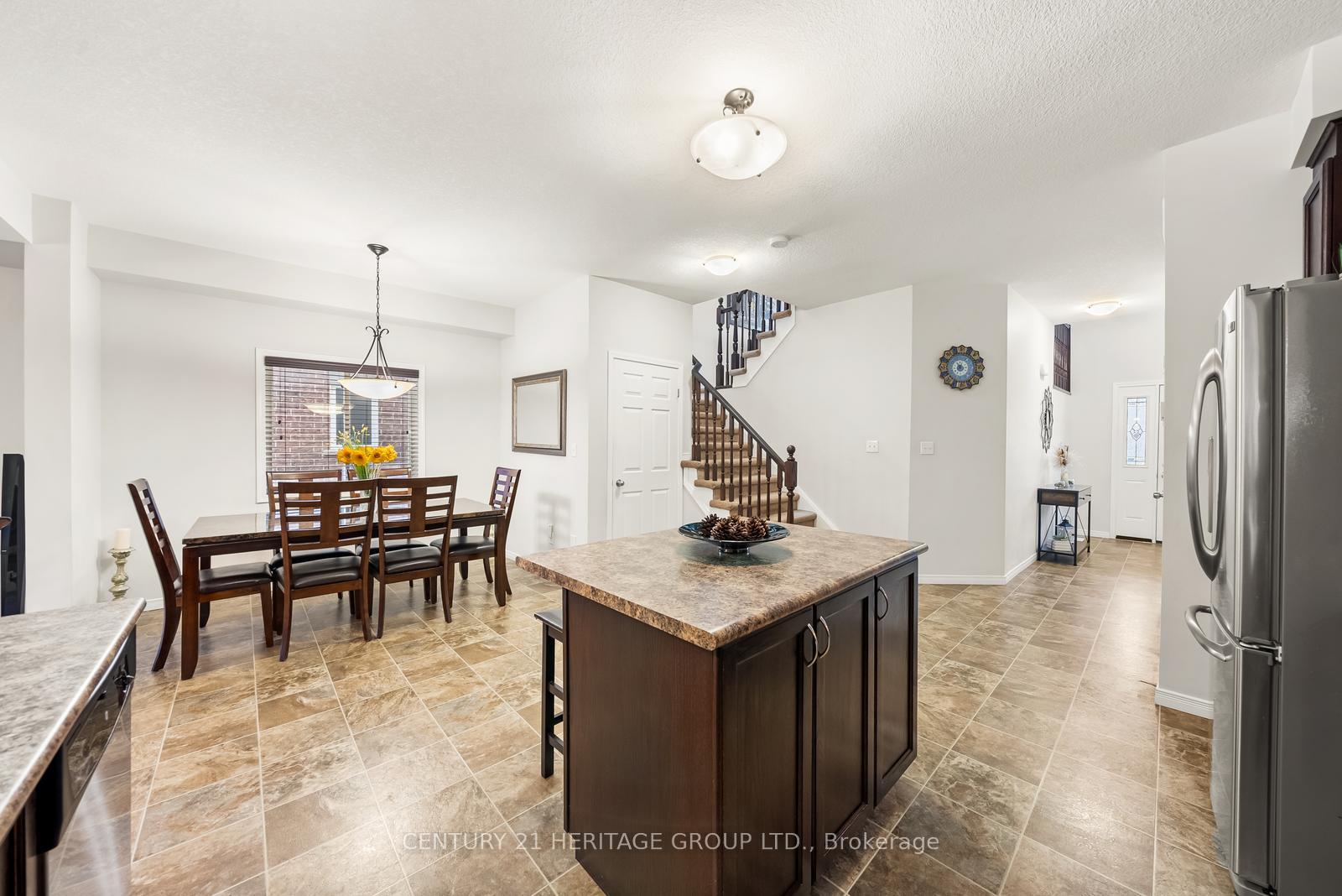 Photo 12 of 382 Woodbine Avenue, Kitchener, Huron Park — HOMEH