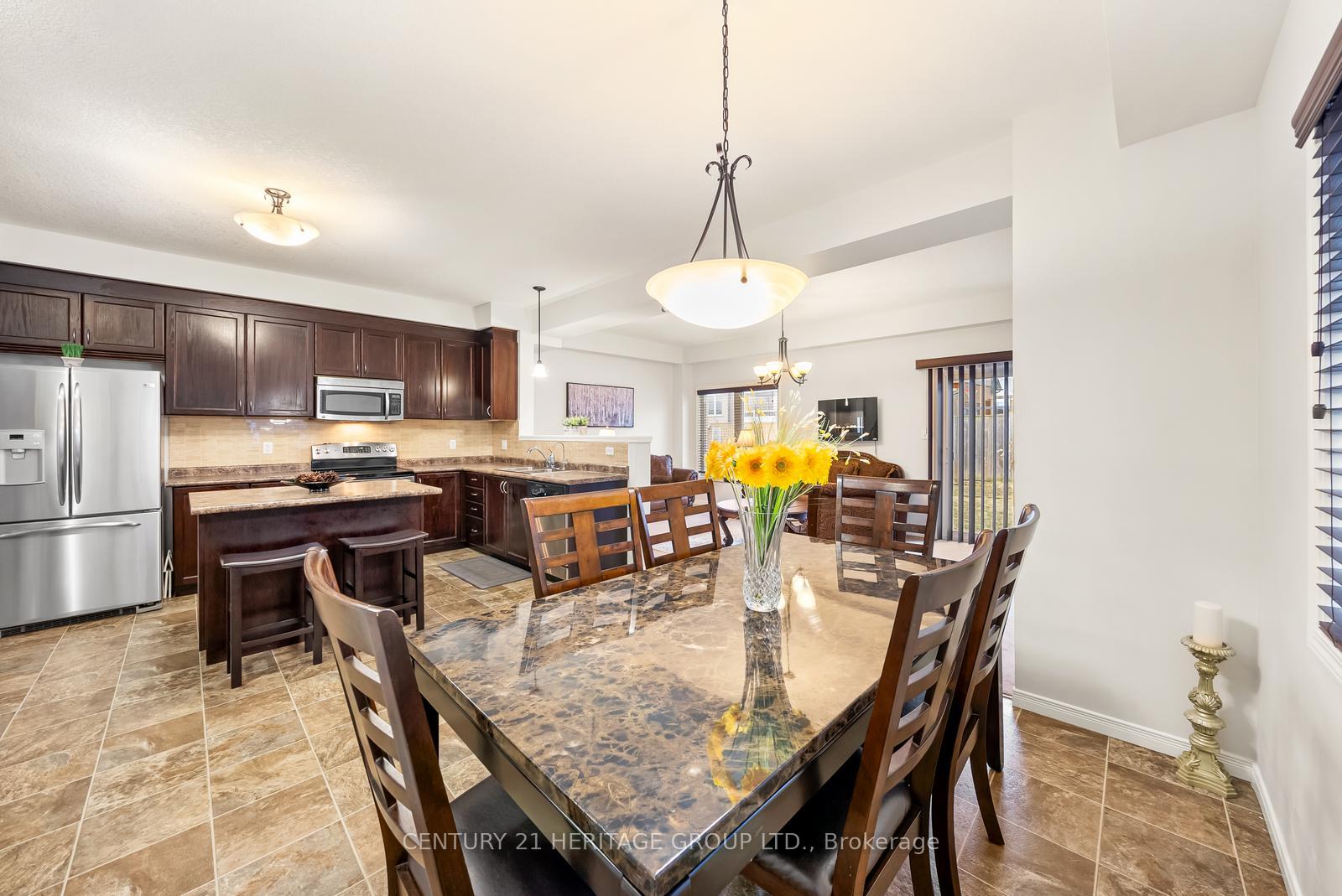 Photo 13 of 382 Woodbine Avenue, Kitchener, Huron Park — HOMEH