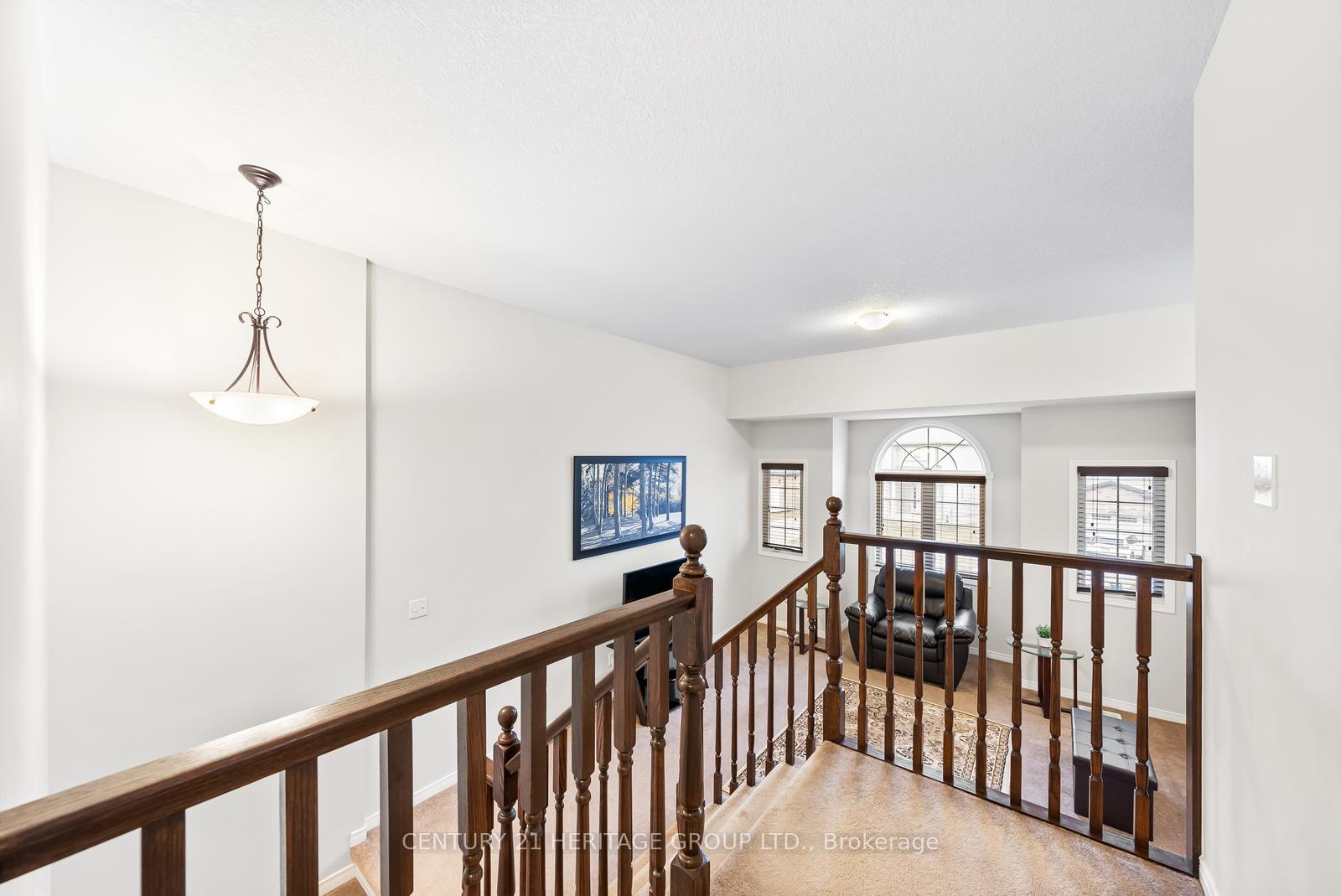 Photo 24 of 382 Woodbine Avenue, Kitchener, Huron Park — HOMEH