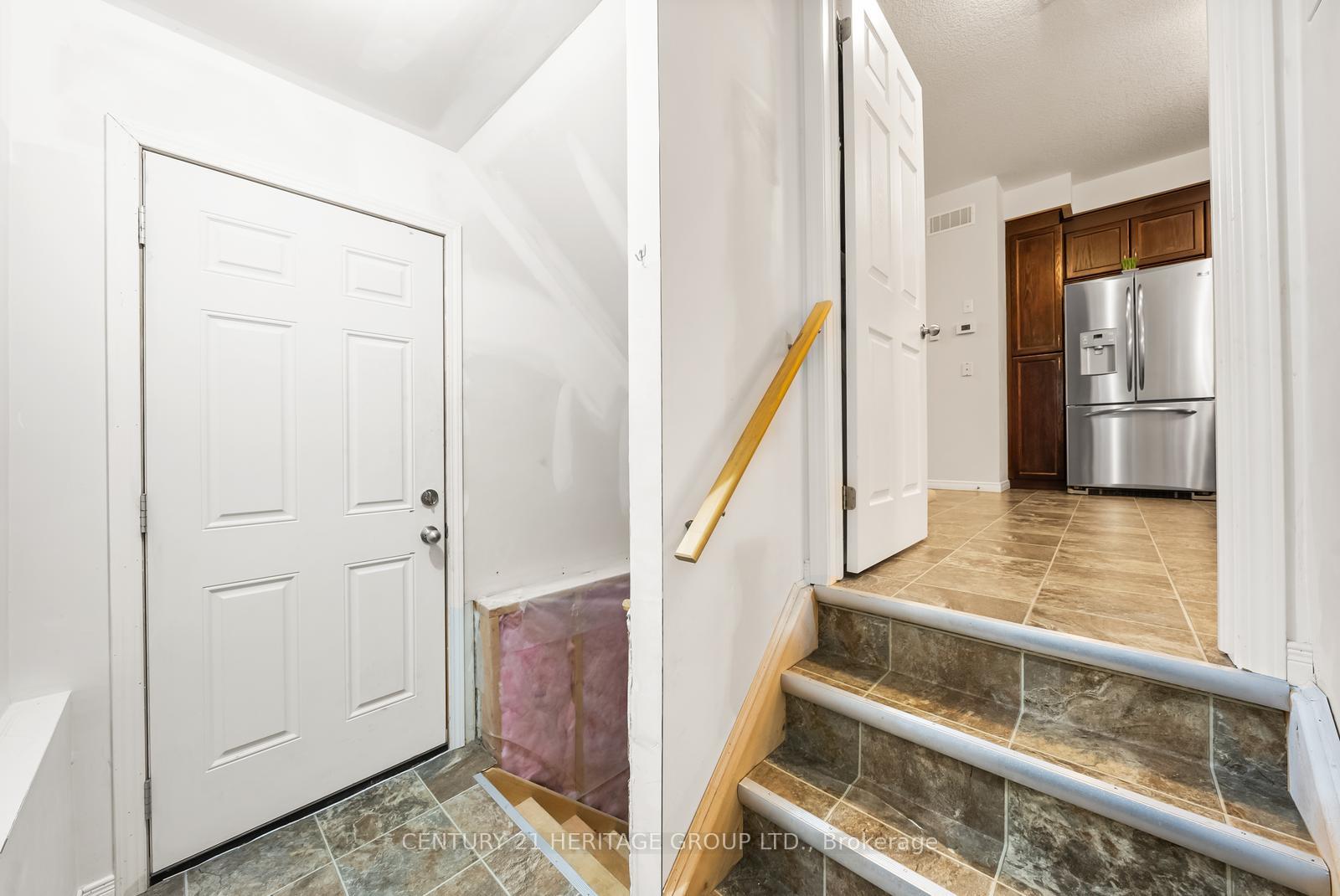 Photo 36 of 382 Woodbine Avenue, Kitchener, Huron Park — HOMEH