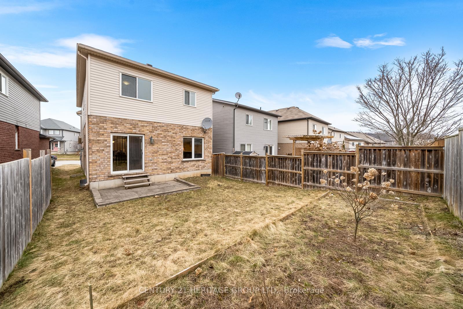 Photo 39 of 382 Woodbine Avenue, Kitchener, Huron Park — HOMEH