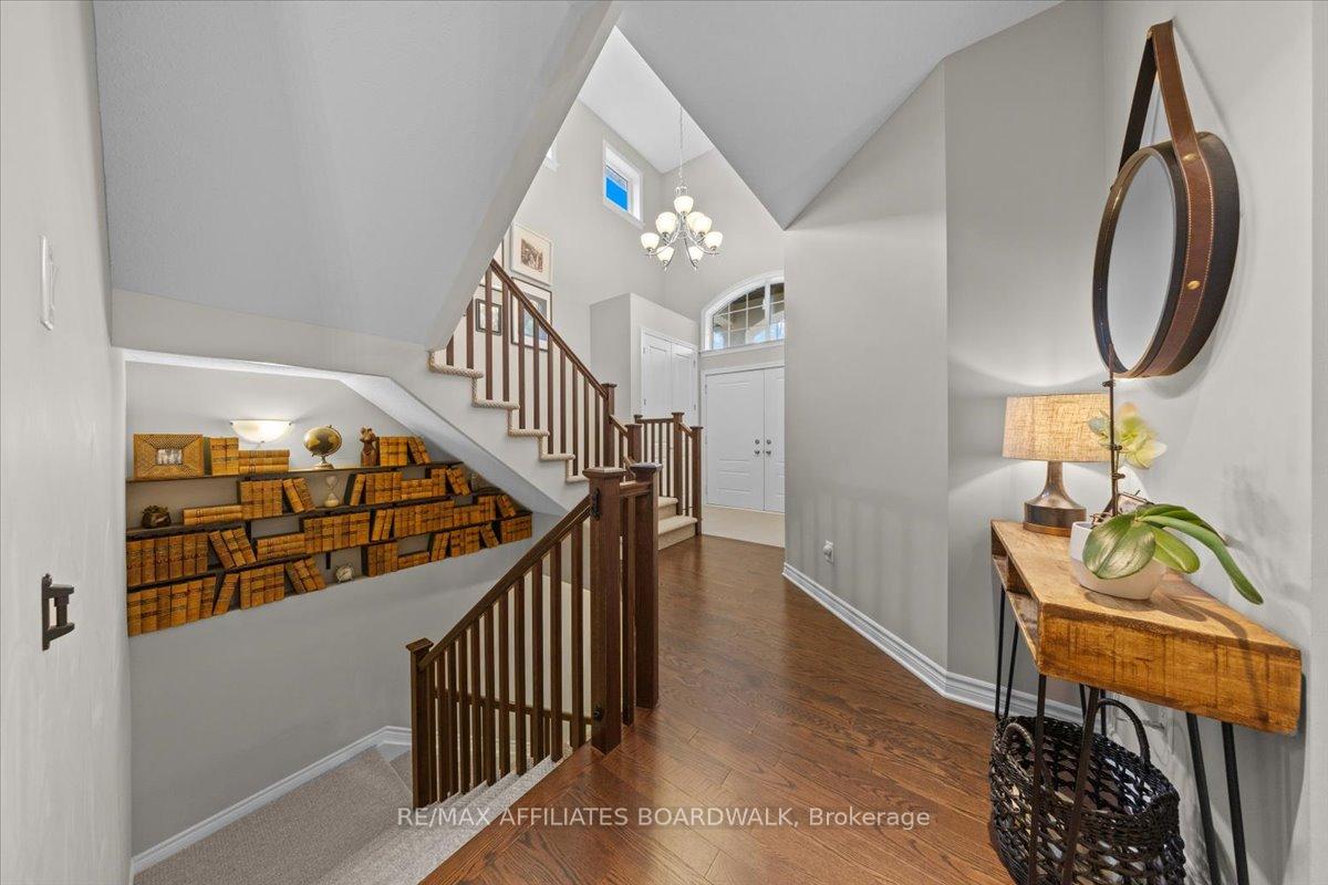 Photo 4 of 242 Escarpment Crescent, Ottawa, Kanata - Kanata Lakes/Heritage Hills — HOMEH