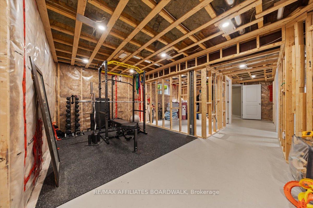 Photo 40 of 242 Escarpment Crescent, Ottawa, Kanata - Kanata Lakes/Heritage Hills — HOMEH