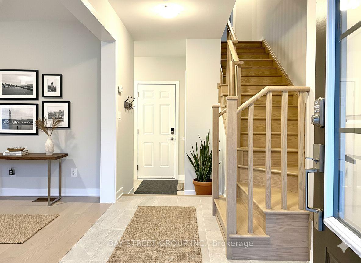 Photo 4 of 50 York Downs Boulevard N, Markham, Angus Glen — HOMEH