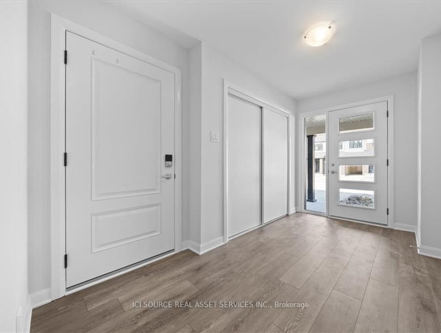 Photo 3 of 418 Silverberry Private, Ottawa, Kanata - Kanata Lakes/Heritage Hills — HOMEH