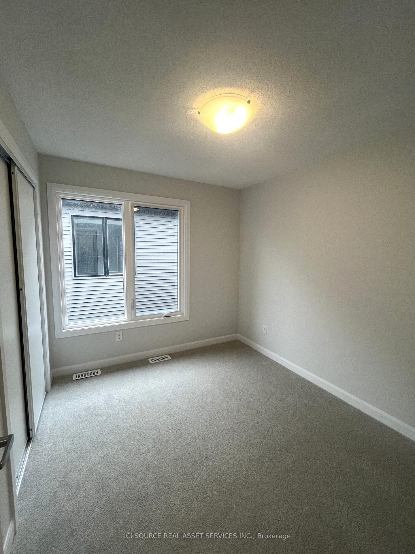 Photo 20 of 418 Silverberry Private, Ottawa, Kanata - Kanata Lakes/Heritage Hills — HOMEH
