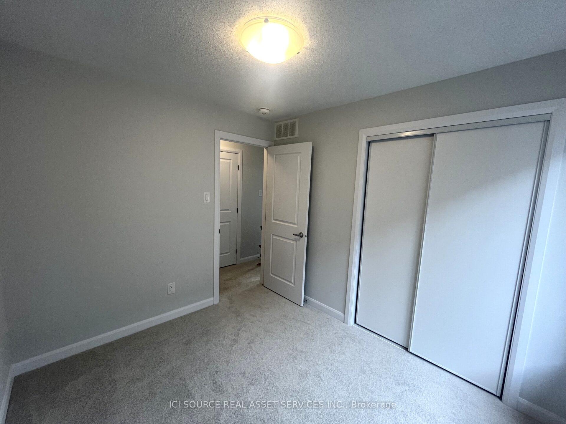 Photo 21 of 418 Silverberry Private, Ottawa, Kanata - Kanata Lakes/Heritage Hills — HOMEH