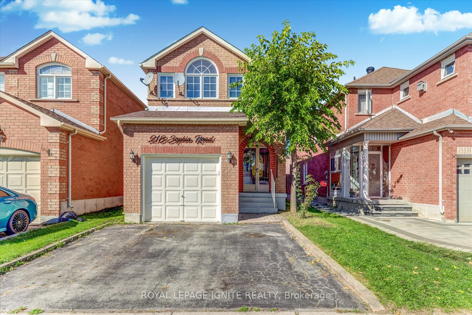 Photo 1 of 218 Sophia Road, Markham, Middlefield — HOMEH