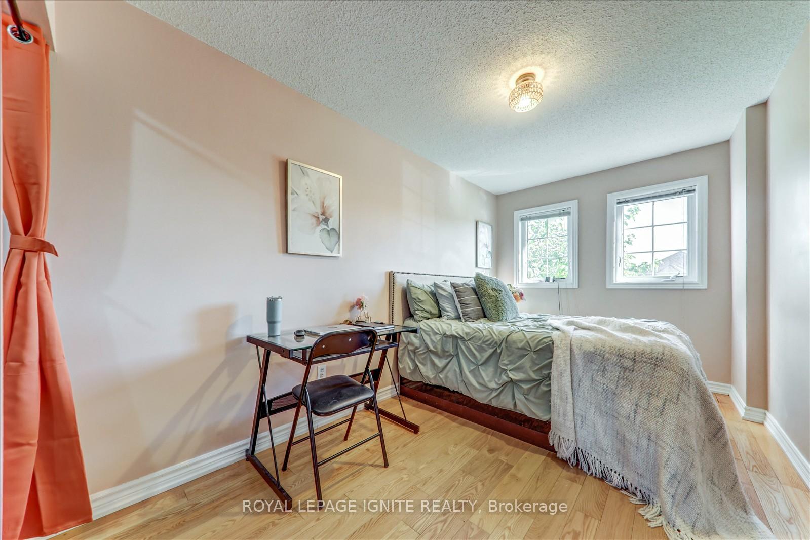 Photo 26 of 218 Sophia Road, Markham, Middlefield — HOMEH