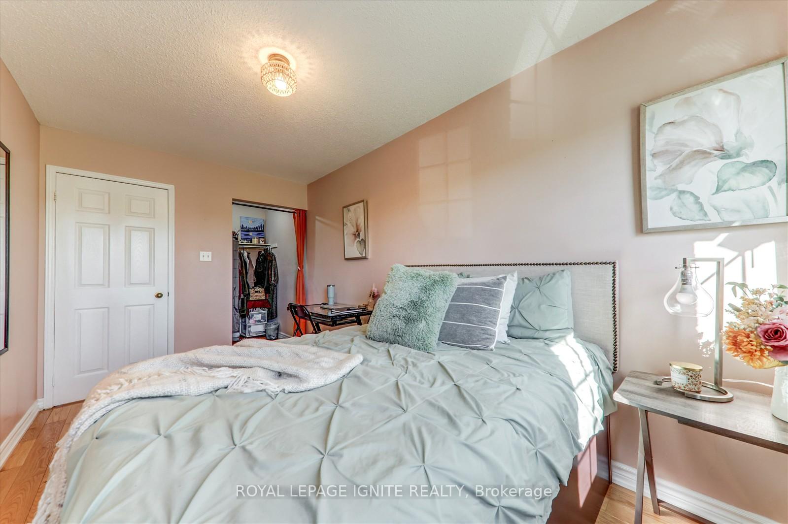 Photo 27 of 218 Sophia Road, Markham, Middlefield — HOMEH