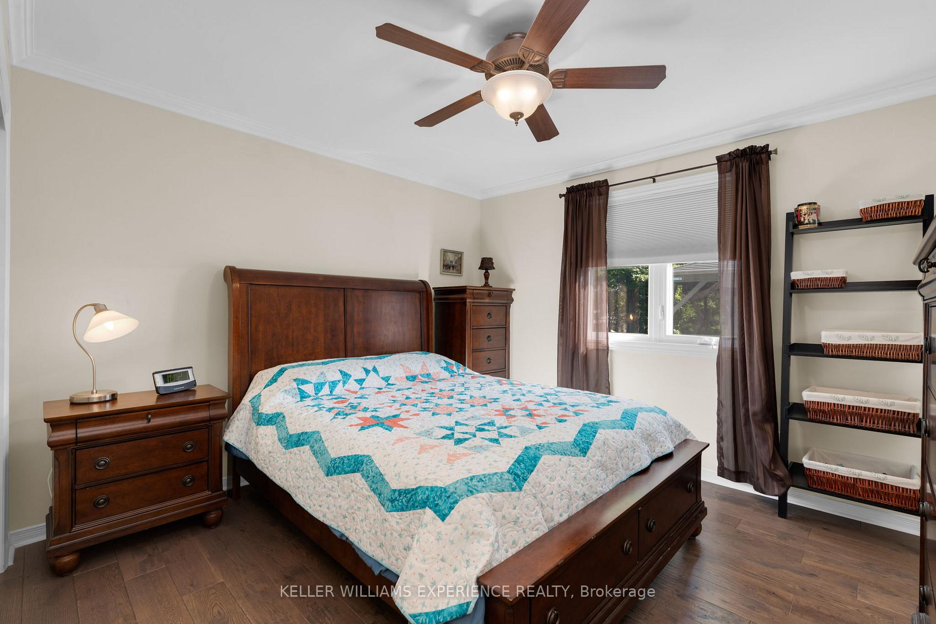 Photo 8 of 2049 Mountbatten Avenue, Innisfil, Alcona — HOMEH