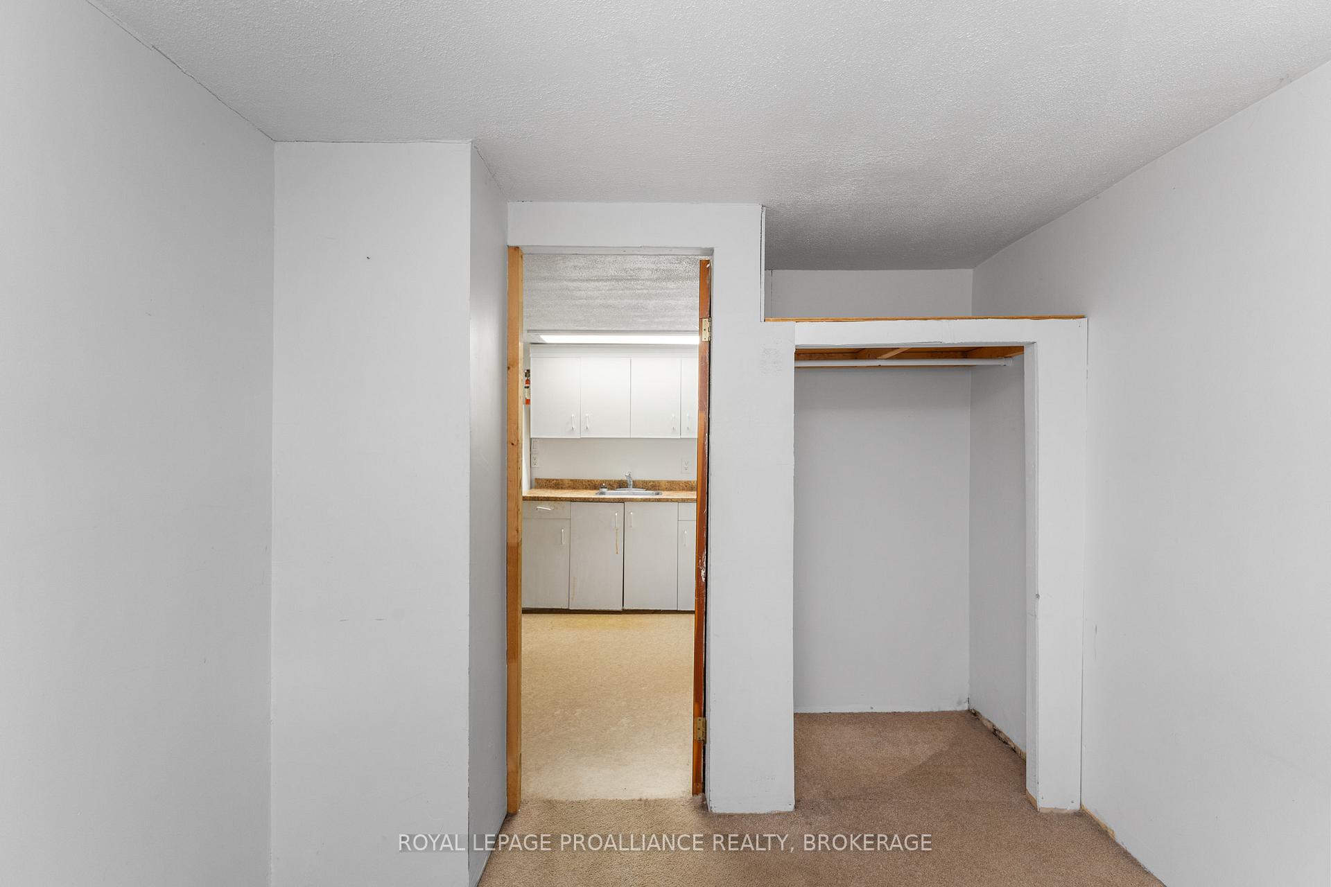 Photo 30 of 545 Macdonnell Street, Kingston, East of Sir John A. Blvd — HOMEH