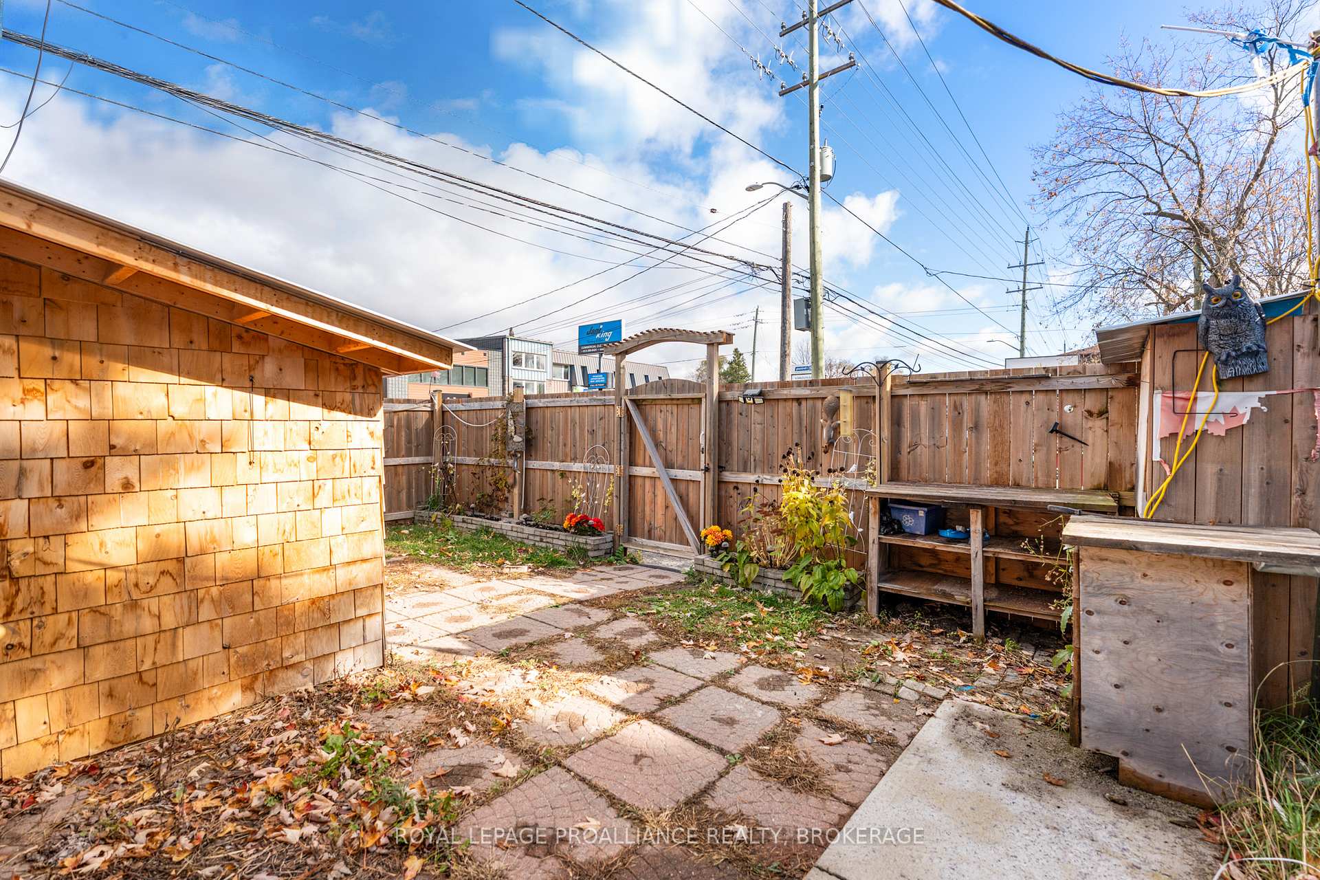Photo 40 of 545 Macdonnell Street, Kingston, East of Sir John A. Blvd — HOMEH