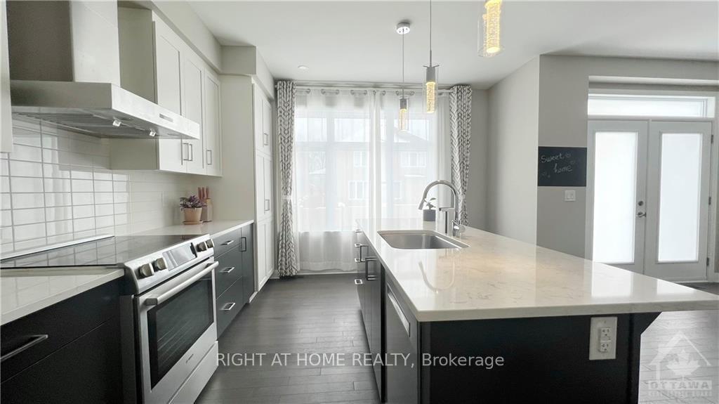 Photo 7 of 505 Breccia Heights, Ottawa, Kanata - Kanata Lakes/Heritage Hills — HOMEH