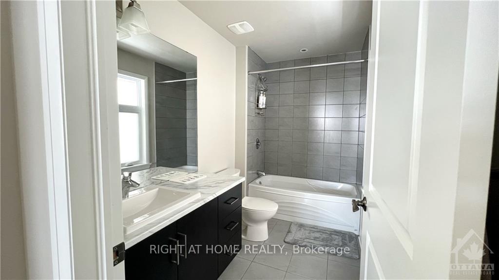 Photo 11 of 505 Breccia Heights, Ottawa, Kanata - Kanata Lakes/Heritage Hills — HOMEH